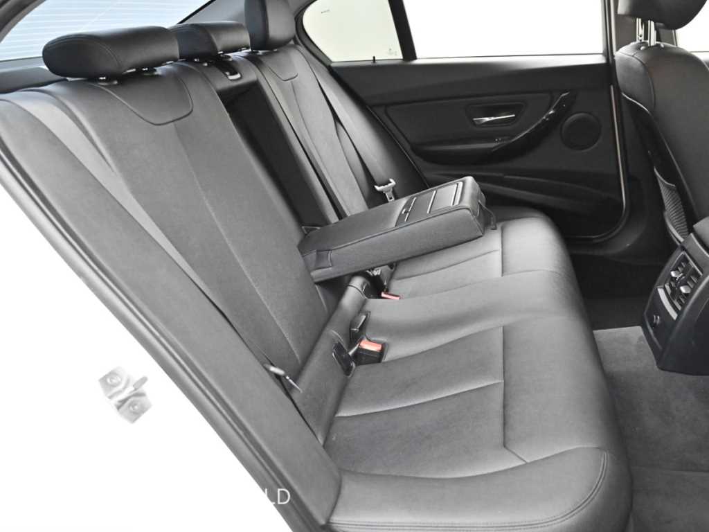 BMW 3 series - Vista 12