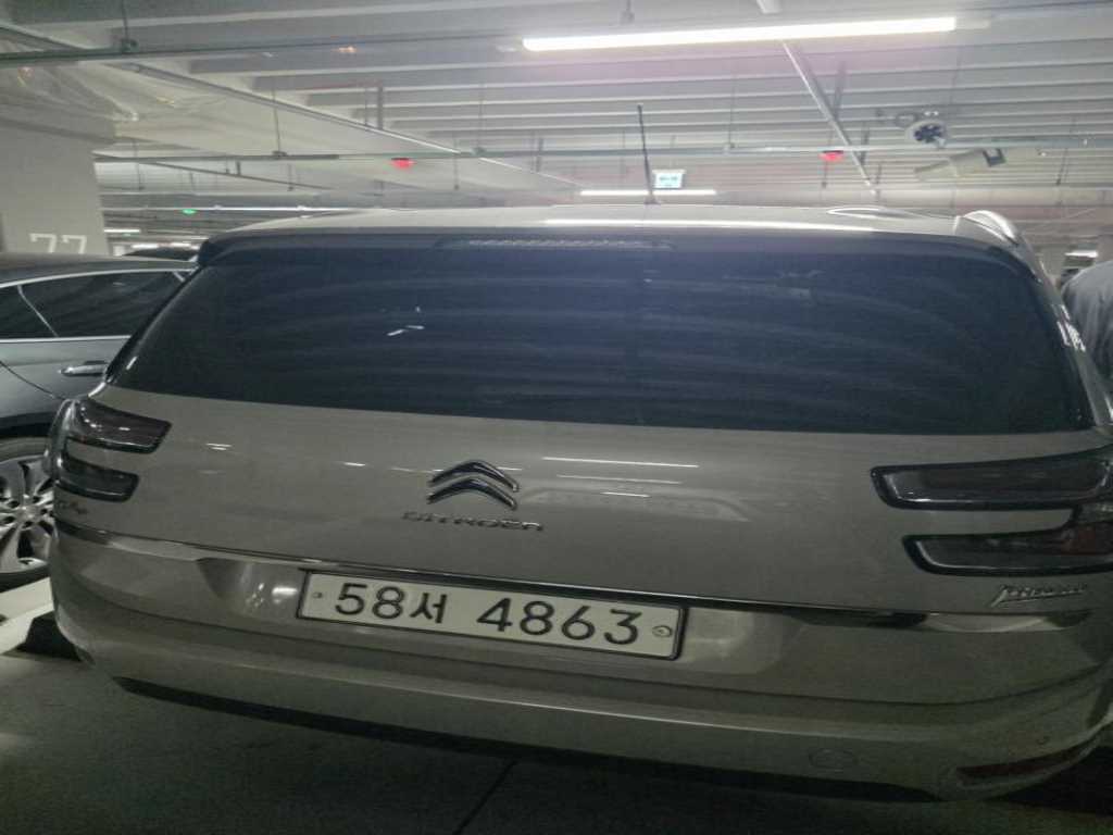 Citroen C4 - Vista 5