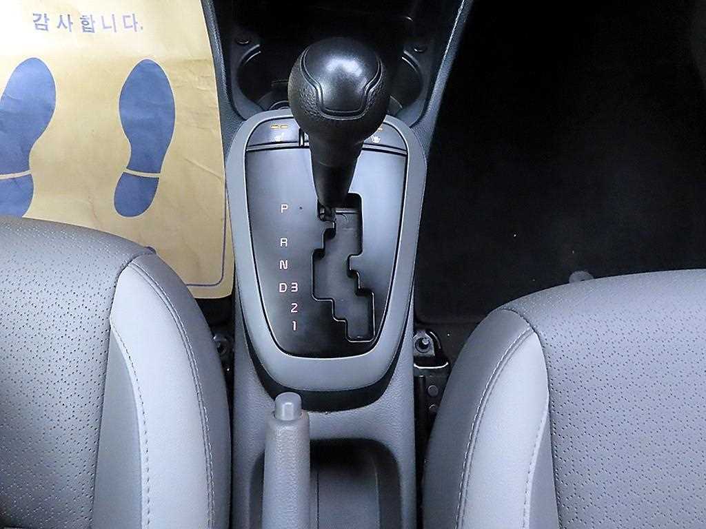 KIA Morning - Vista 10