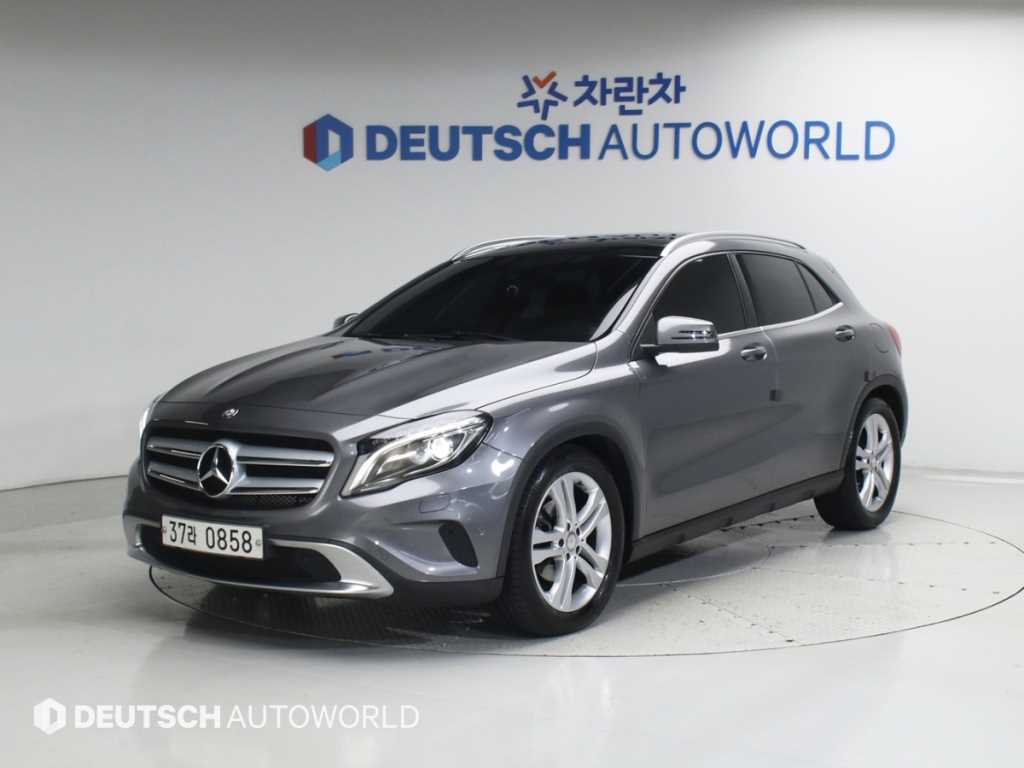 Mercedes Benz GLA Class 2015 Gris - Importación desde Corea - HF Imports Iquique - Foto 1