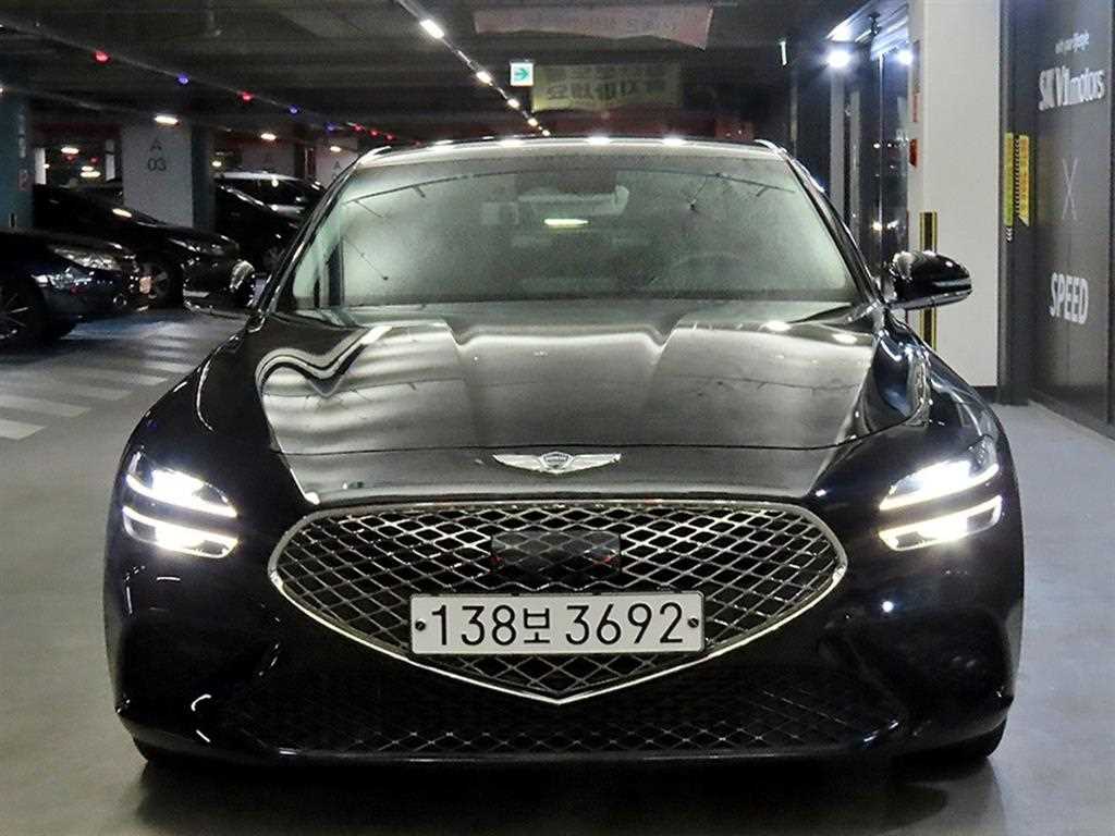 Genesis G70 - Vista 2