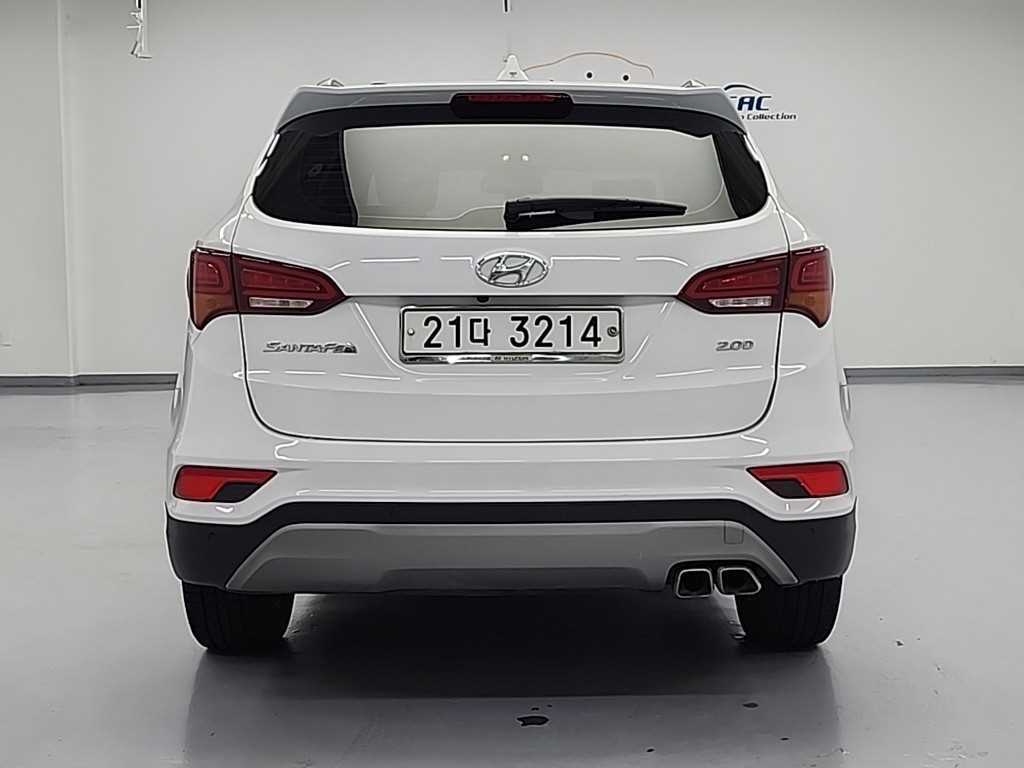 HYUNDAI Santa Fe - Vista 3