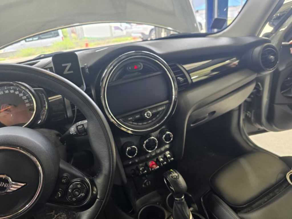 Mini Cooper - Vista 7