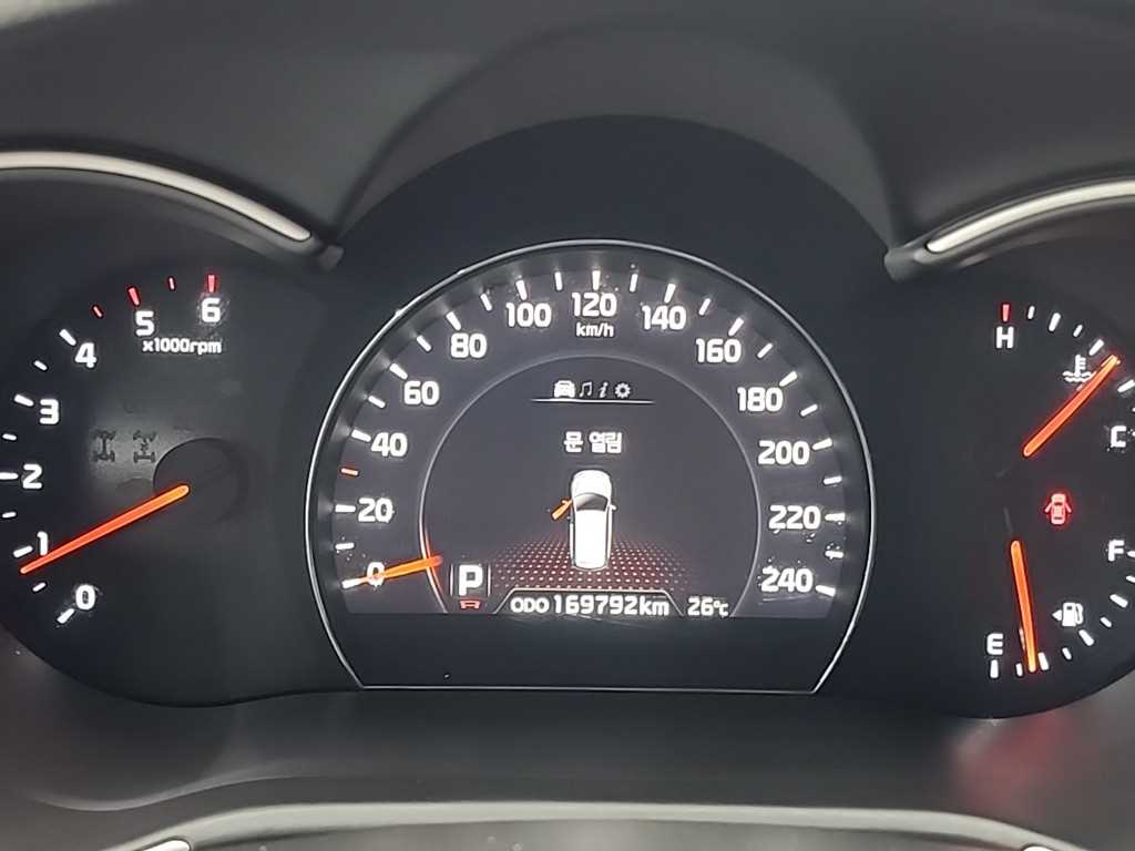 KIA Sorento - Vista 6