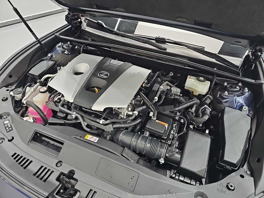 Lexus ES - Vista 5