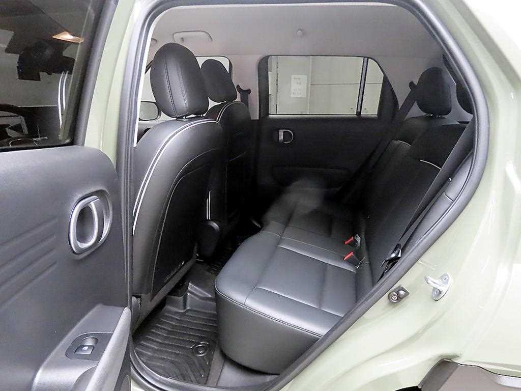 HYUNDAI Casper - Vista 6