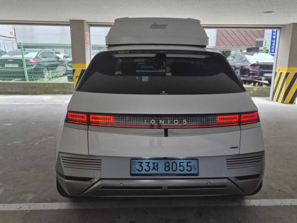 HYUNDAI Ioniq 5 - Vista 3