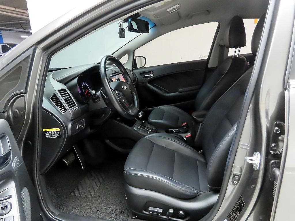 KIA K3 2013 Gris - Importación desde Corea - HF Imports Iquique - Foto 13