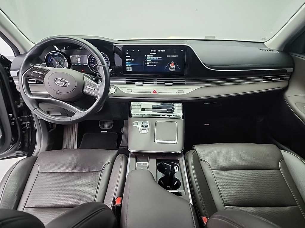 HYUNDAI Grandeur - Vista 7