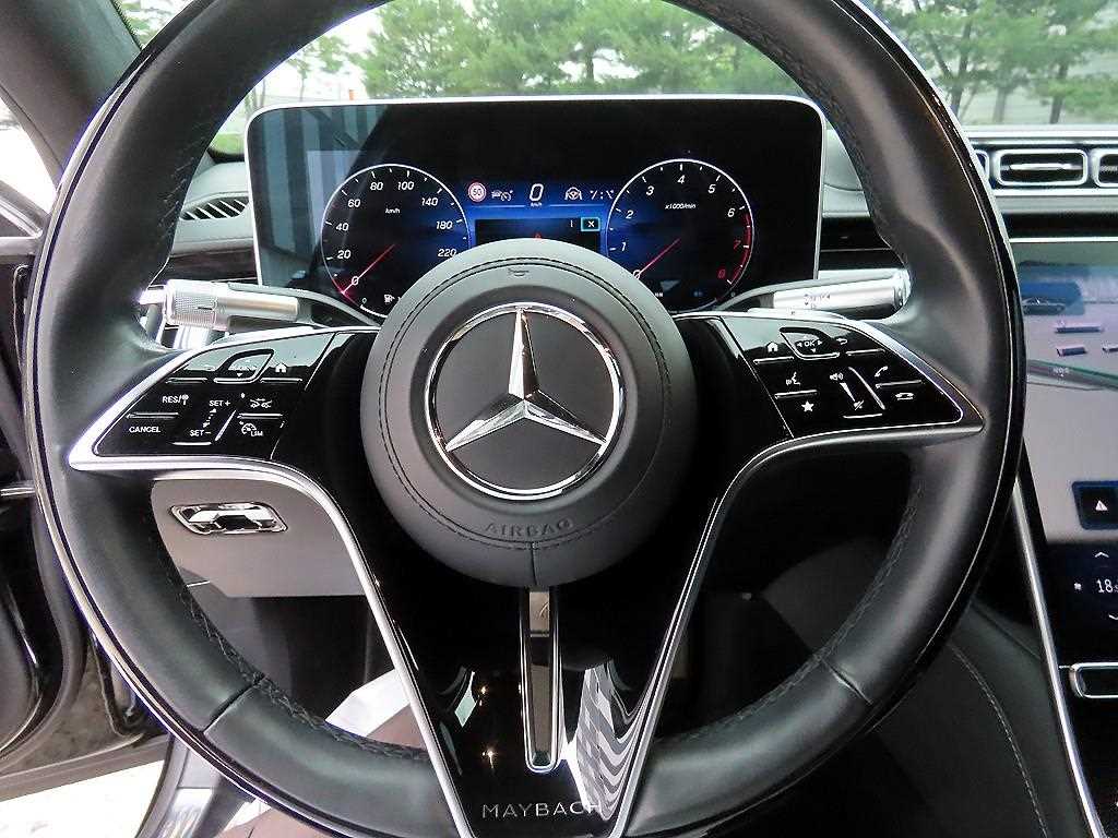 Mercedes Benz S Class - Vista 8