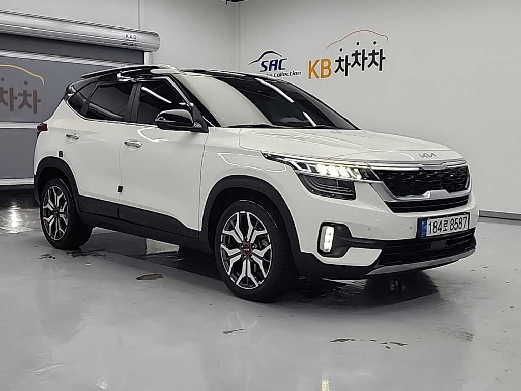 KIA Seltos - Vista 4