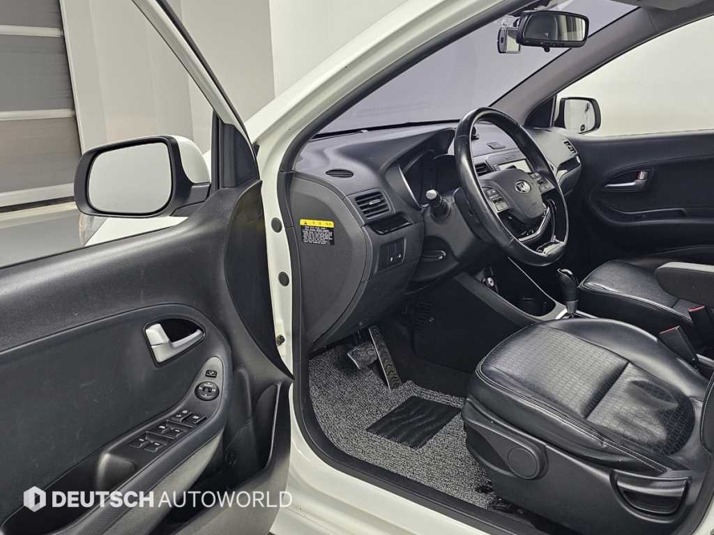 KIA Morning - Vista 11