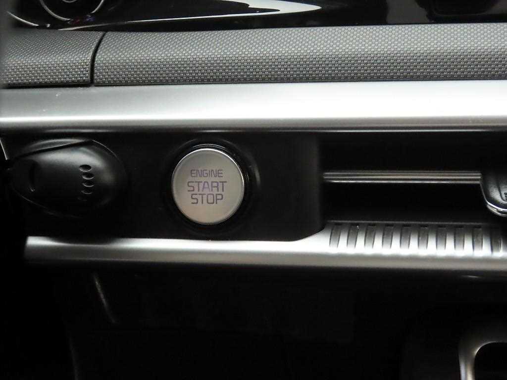 KIA K5 2020 Negro - Importación desde Corea - HF Imports Iquique - Foto 16