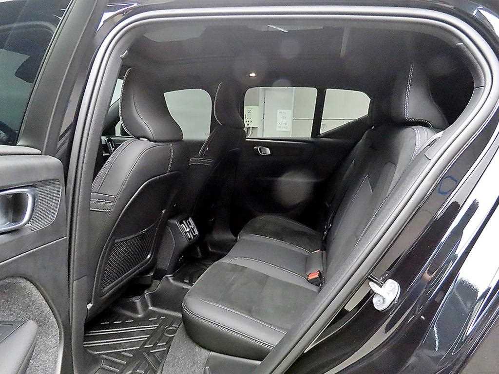 Volvo XC40 - Vista 6
