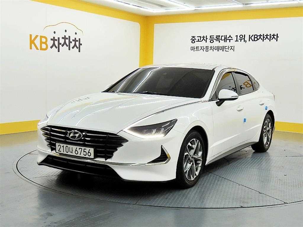 HYUNDAI Sonata 2022 Blanco - Importación desde Corea - HF Imports Iquique - Foto 1