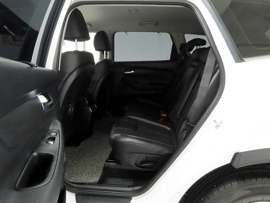 HYUNDAI Santa Fe - Vista 12
