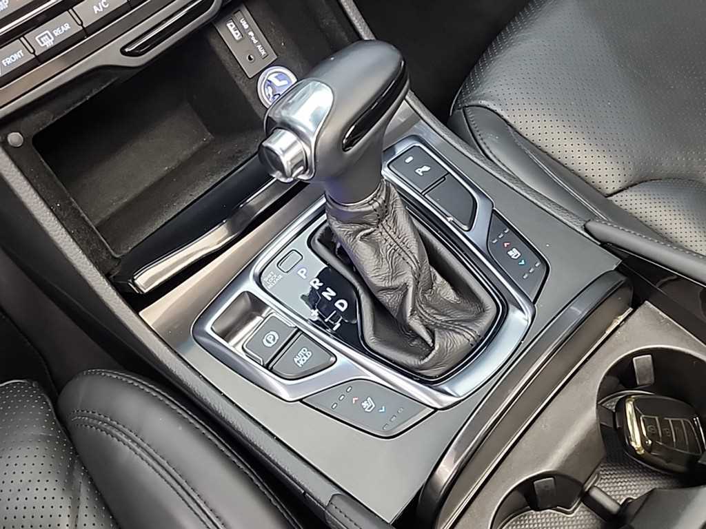 HYUNDAI Grandeur - Vista 8