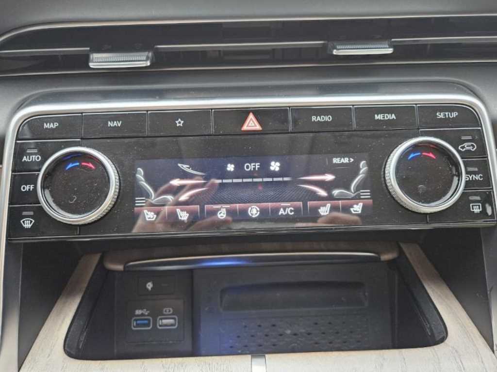 Genesis GV80 - Vista 12