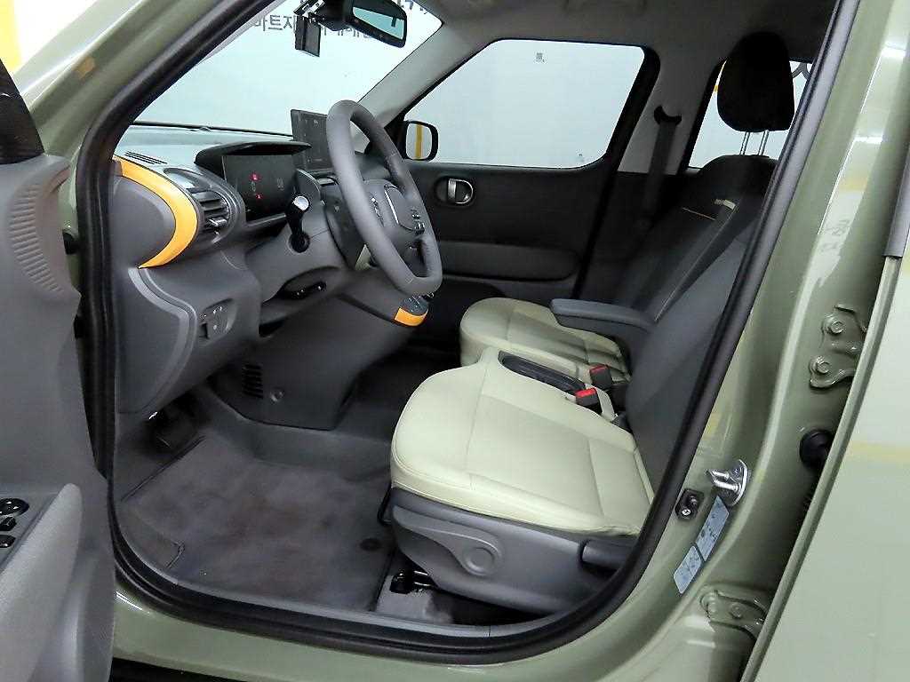 HYUNDAI Casper - Vista 5