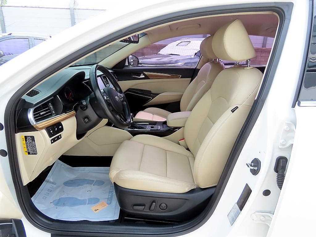 KIA K7 - Vista 5