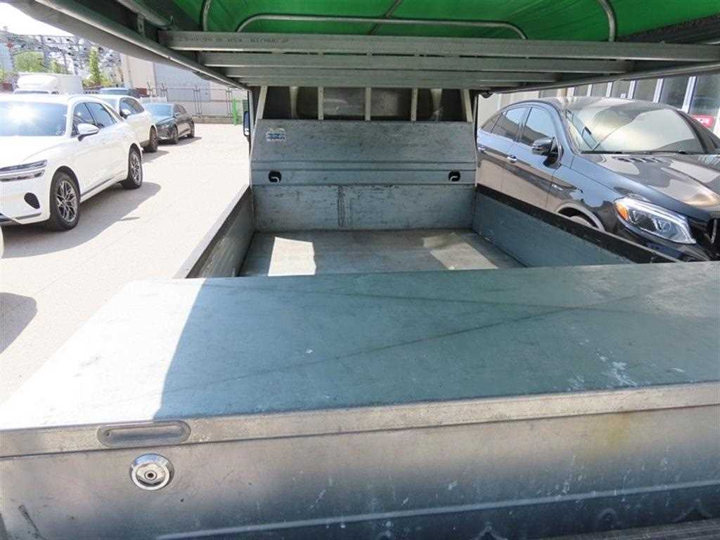 Small Truck Cargo (small) - Vista 5