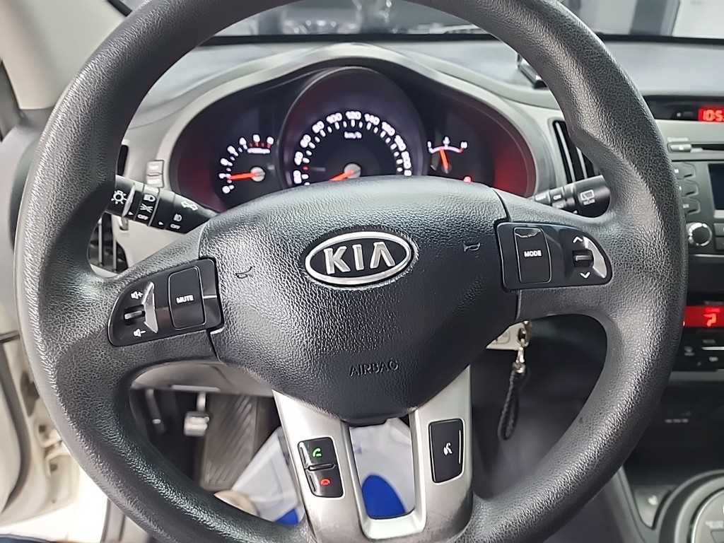 KIA Sportage - Vista 9