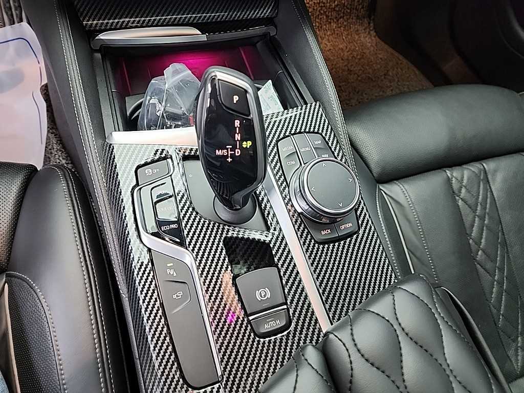 BMW 5 Series - Vista 8
