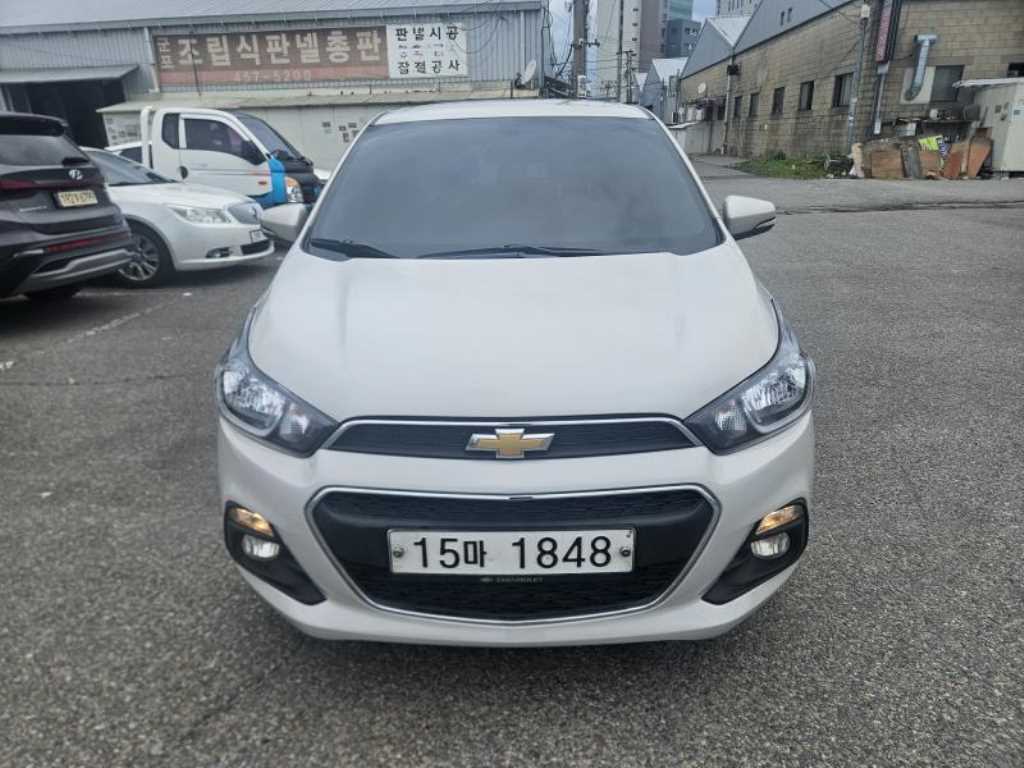 Chevrolet Spark - Vista 3