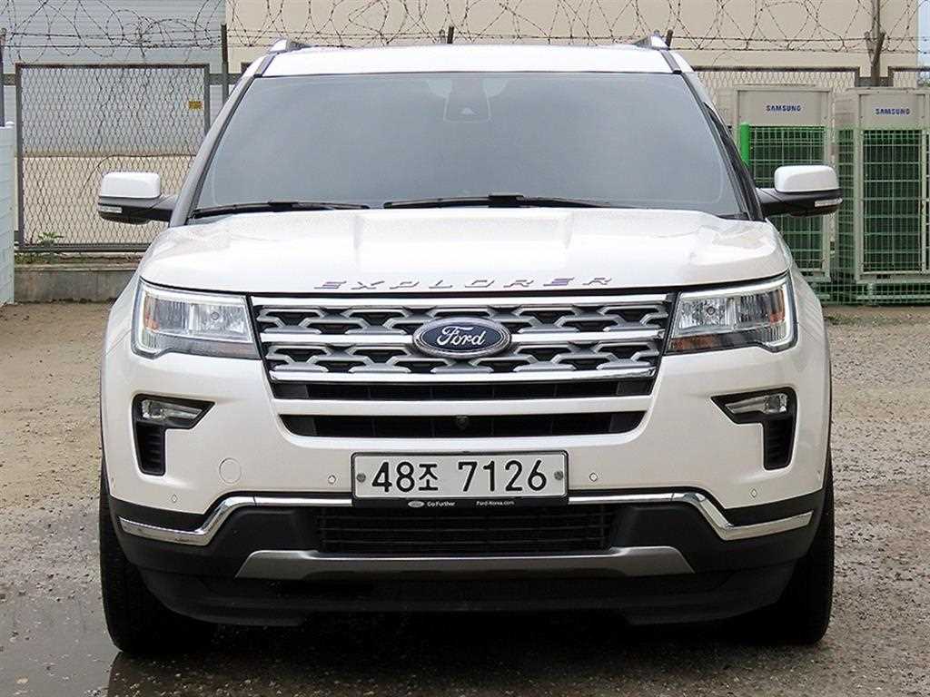 Ford Explorer 2019 Blanco - Importación desde Corea - HF Imports Iquique - Foto 1