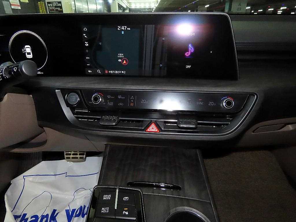 KIA K8 - Vista 11