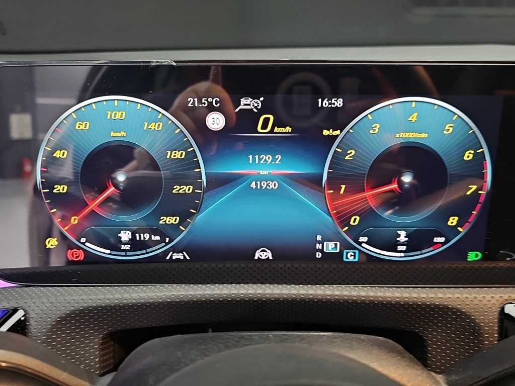 Mercedes Benz CLA Class - Vista 6