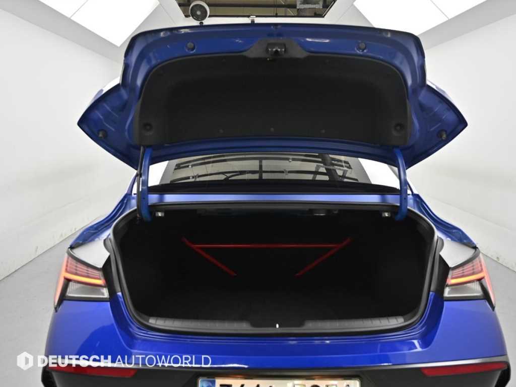 HYUNDAI Avante 2024 Azul - Importación desde Corea - HF Imports Iquique - Foto 19