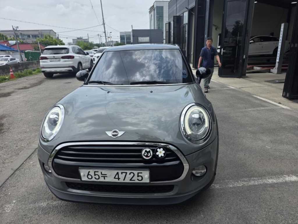 Mini Cooper 2018 Gris - Importación desde Corea - HF Imports Iquique - Foto 1