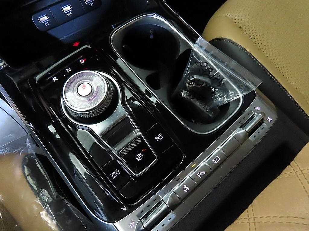 KIA Carnival 2021 - Importación desde Corea - HF Imports Iquique - Foto 13