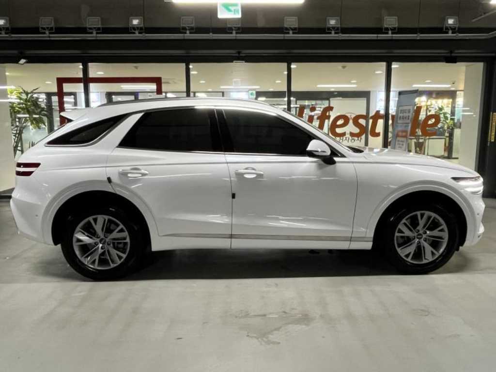 Genesis GV70 - Vista 3