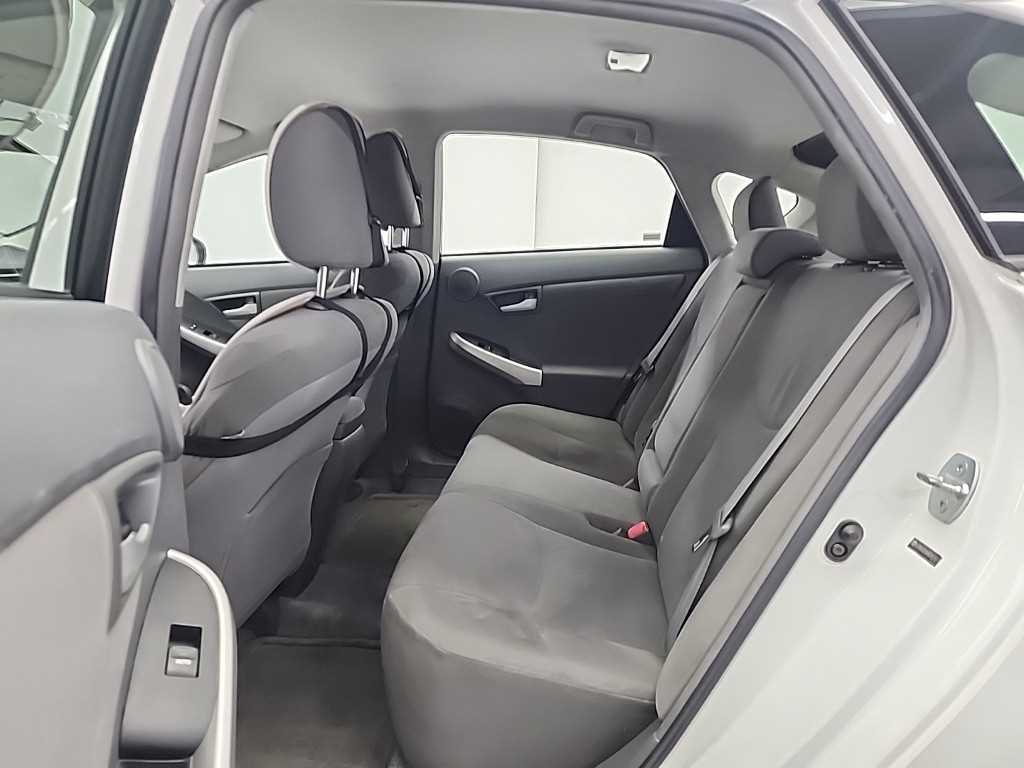 Toyota Prius - Vista 12