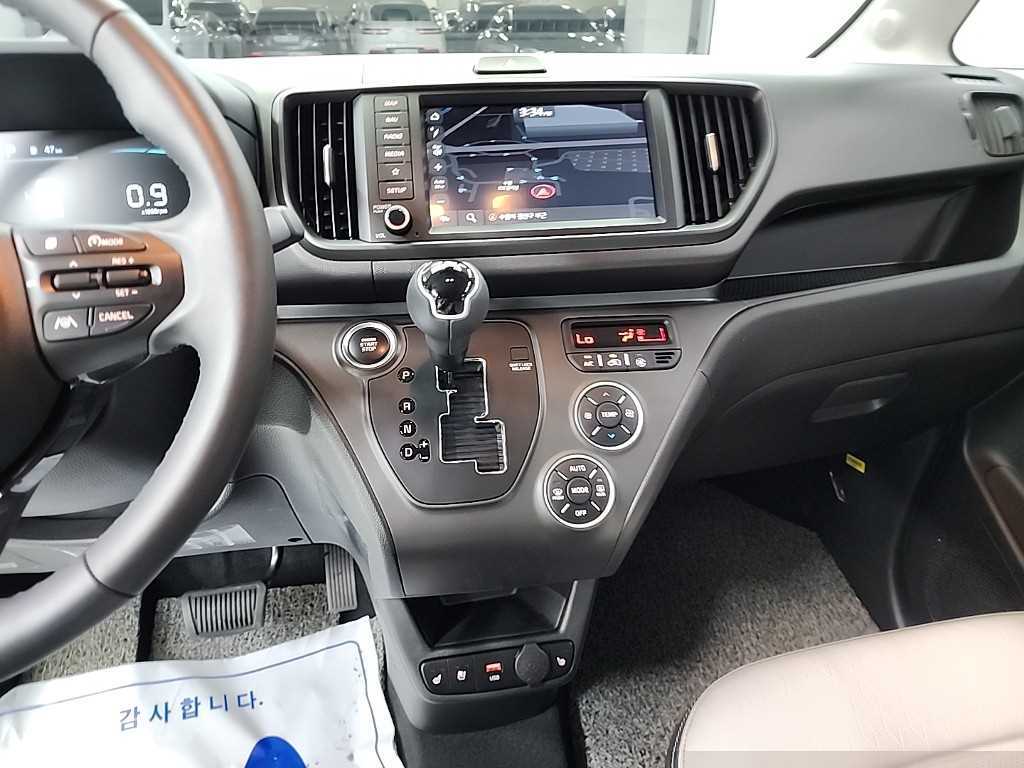 KIA Ray - Vista 10
