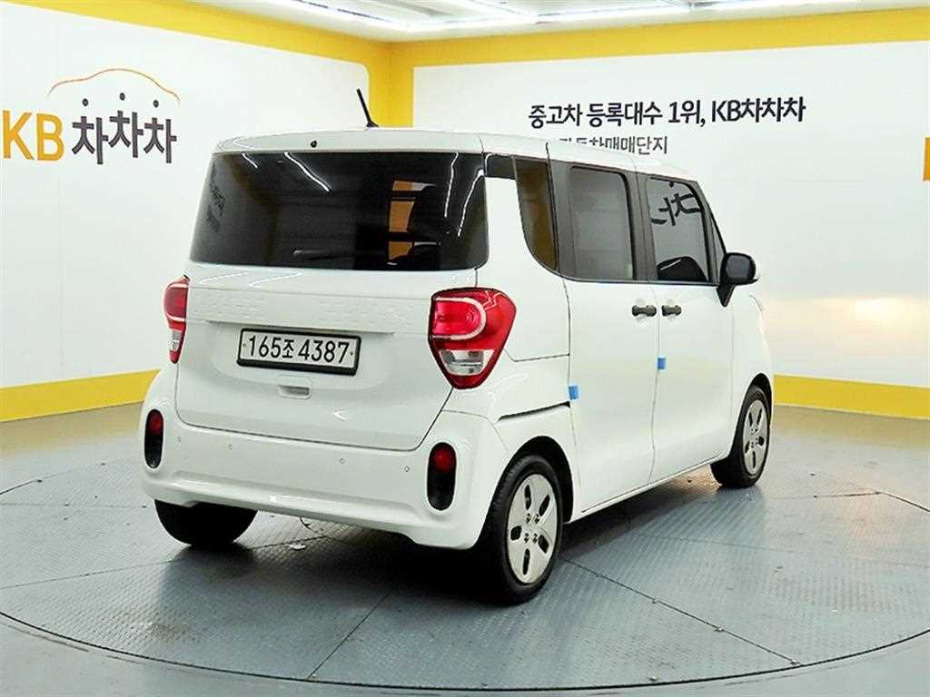 KIA Ray - Vista 4