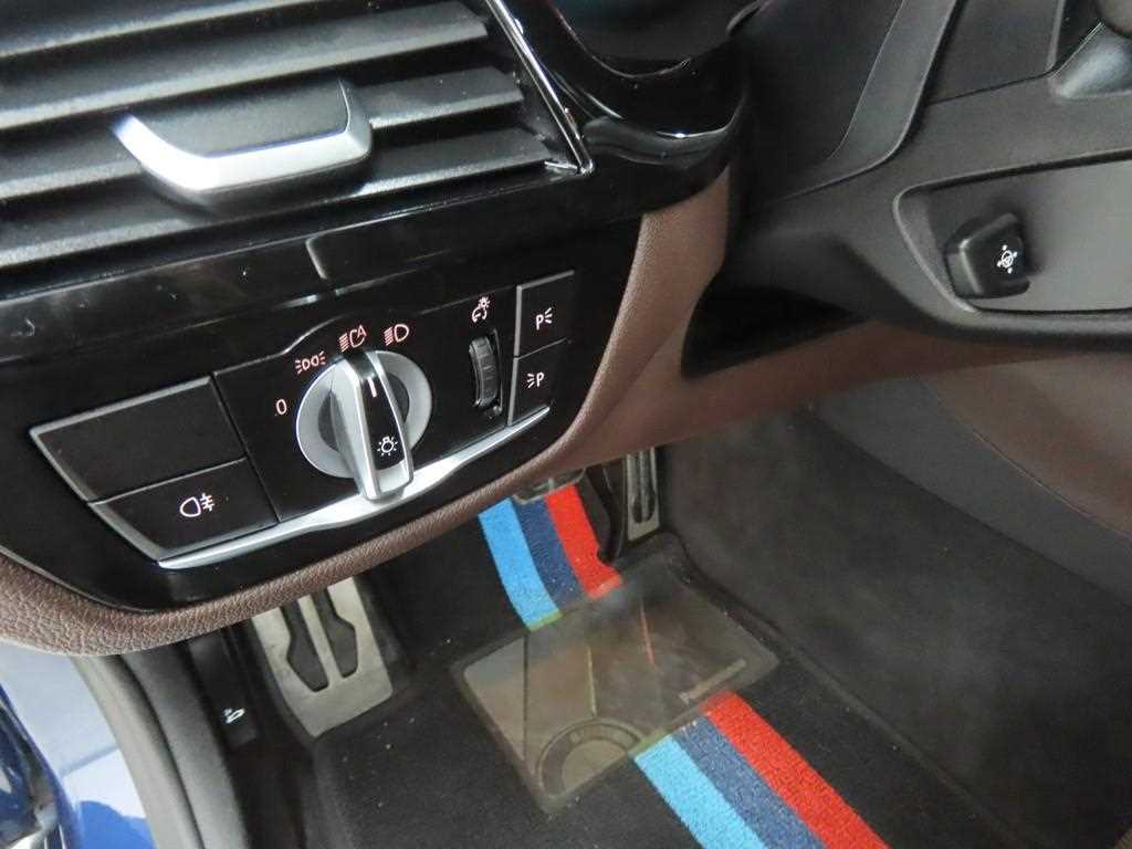BMW 5 Series - Vista 11