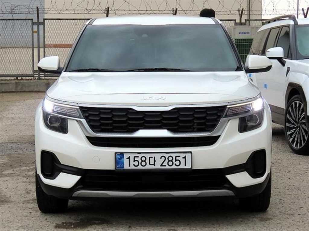 KIA Seltos 2022 Blanco - Importación desde Corea - HF Imports Iquique - Foto 1