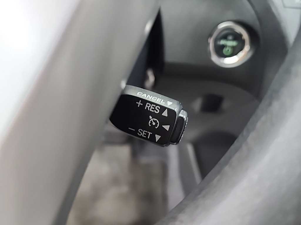 Toyota Prius 2011 Blanco - Importación desde Corea - HF Imports Iquique - Foto 15