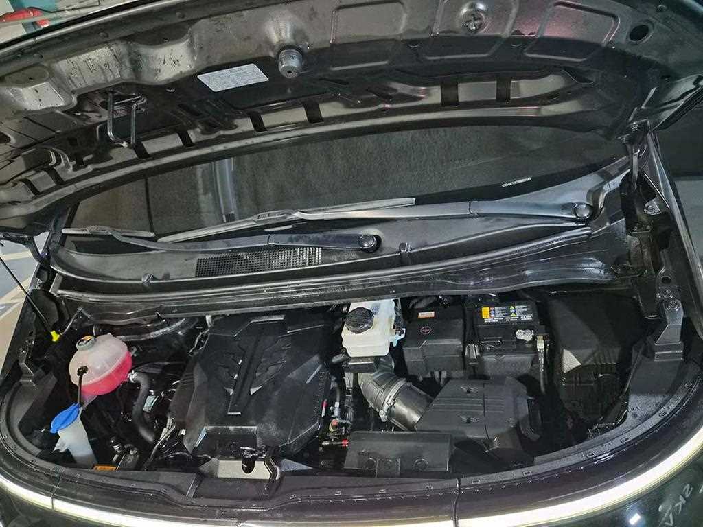 HYUNDAI Staria 2022 Negro - Importación desde Corea - HF Imports Iquique - Foto 19