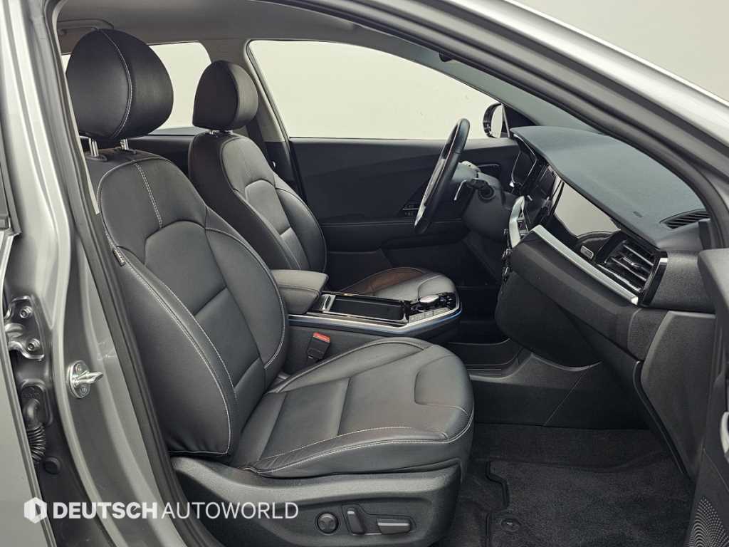 KIA Niro - Vista 10