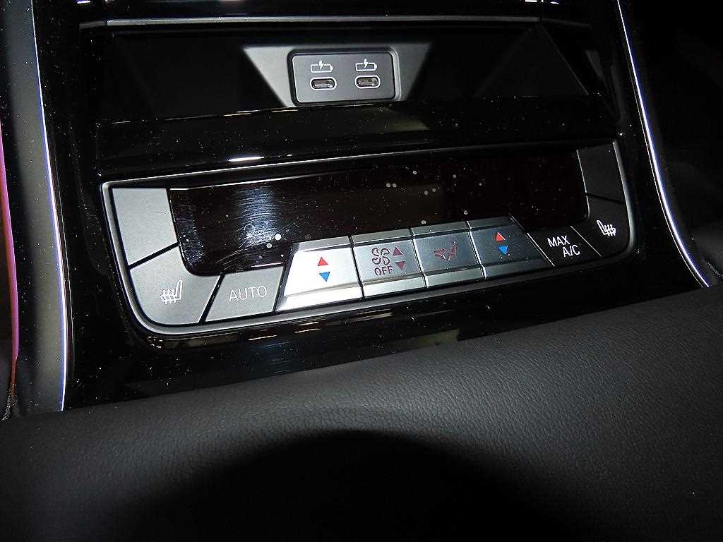 BMW 8 Series 2023 Negro - Importación desde Corea - HF Imports Iquique - Foto 14