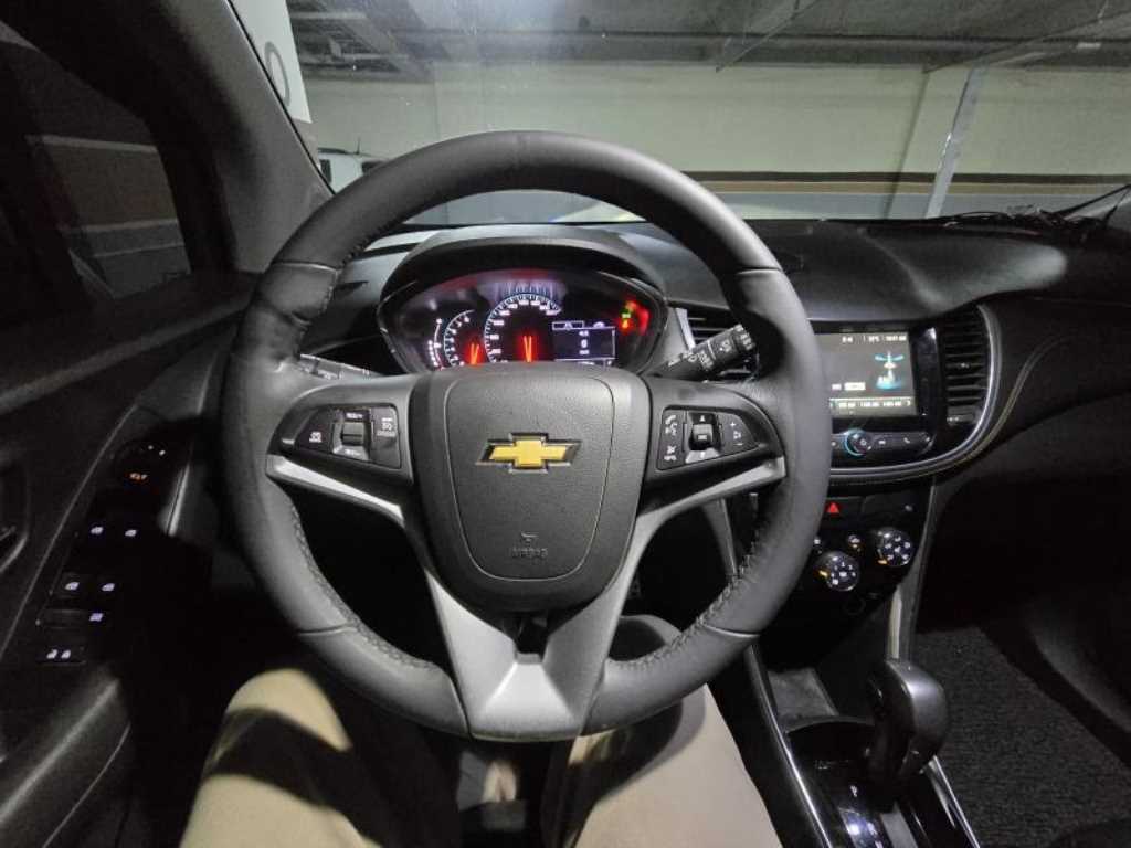 Chevrolet Trax 2019 Gris - Importación desde Corea - HF Imports Iquique - Foto 13