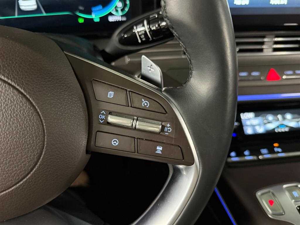 HYUNDAI Grandeur - Vista 11