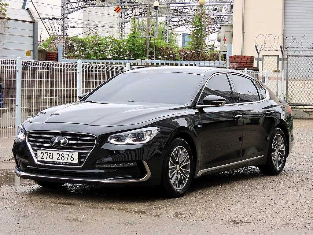 HYUNDAI Grandeur - Vista 2