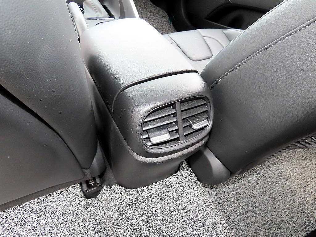 HYUNDAI Avante 2021 Blanco - Importación desde Corea - HF Imports Iquique - Foto 18