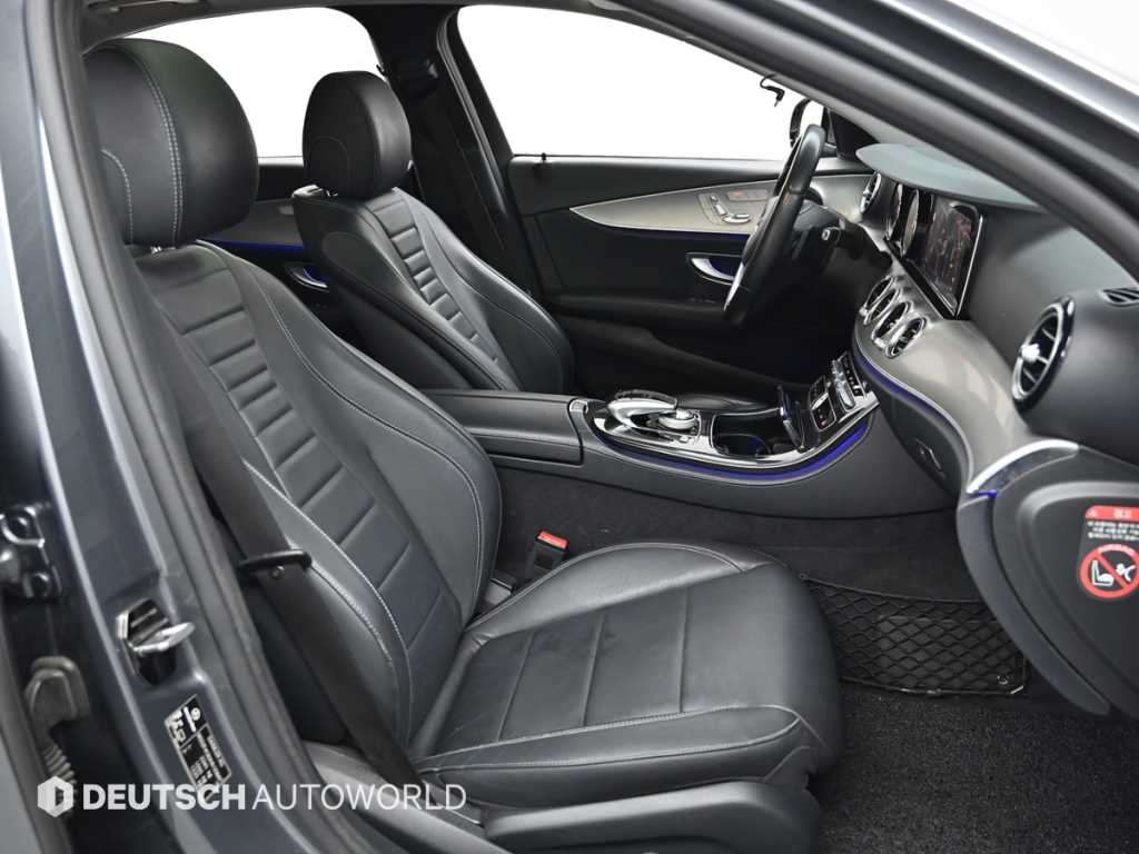 Mercedes Benz E class - Vista 10