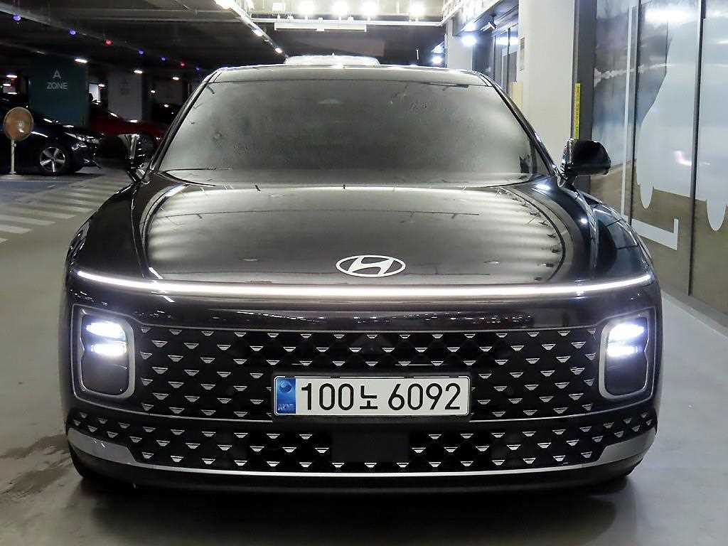 HYUNDAI Grandeur - Vista 2